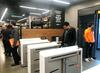 Amazon v Seattlu odprl prvo fizično trgovino brez blagajn