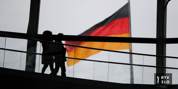 Die deutschen Ehegatten übernehmen abwechselnd die Aufgaben des Botschafters in Slowenien
