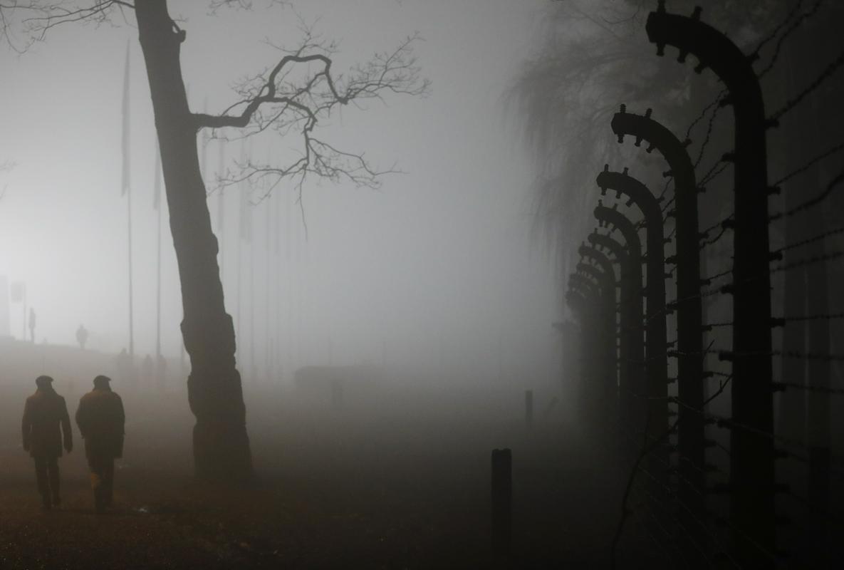 Skupno naj bi bilo v nacističnem taborišču Auschwitz-Birkenau ubitih 21.000 Romov. Foto: Reuters