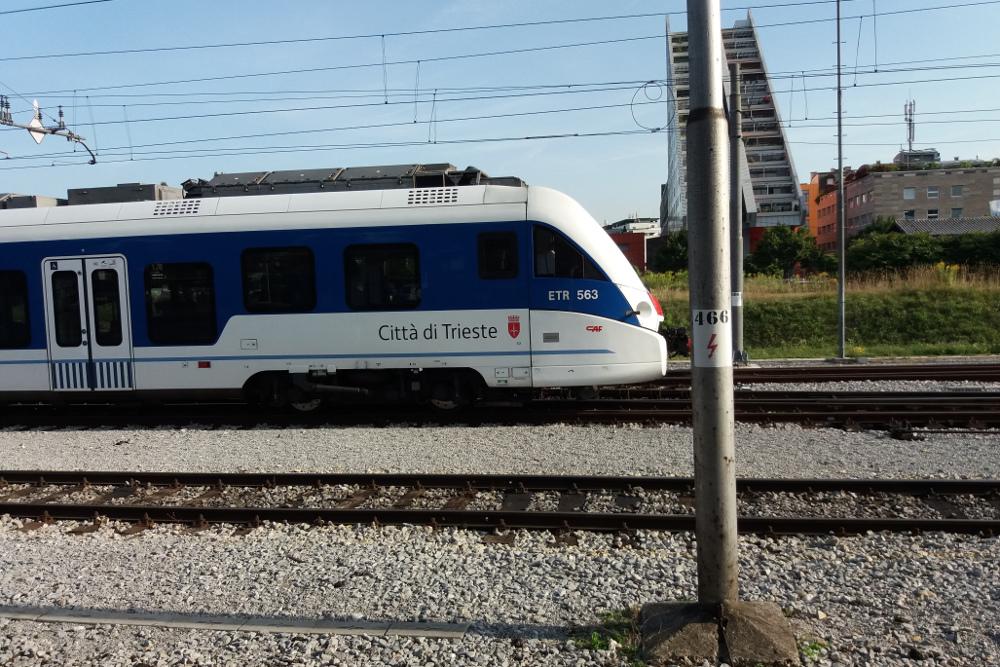 Dogovor med Slovenskimi železnicami in Trenitalio bo zopet vzpostavil potniški železniški promet med Slovenijo in Italijo. Foto: Slovenske železnice (SŽ)