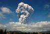 Na indonezijskem otoku Sumatra izbruhnil ognjenik Sinabung