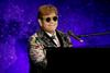 Elton John na koncertu izgubil živce in zapustil oder