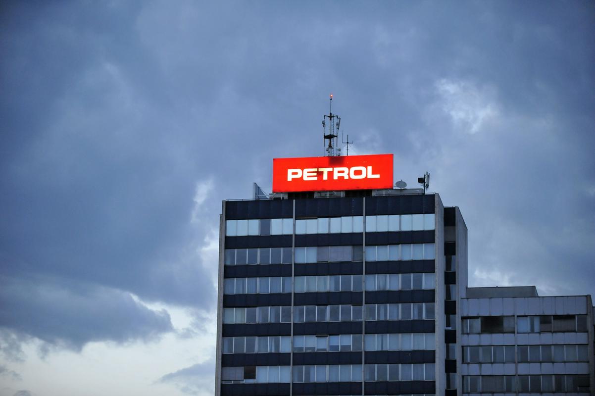 Za leto 2018 so si v Petrolu zadali cilj, da skupina doseže prihodke od prodaje v podobni višini kot lani, čisti dobiček pa naj bi se povečal na 86,9 milijona evrov. Foto: BoBo