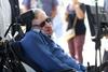 Kratka zgodovina levitve Stephena Hawkinga v popkulturno zvezdo