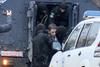 Video: Kosovska policija aretirala vodjo srbskega vladnega urada