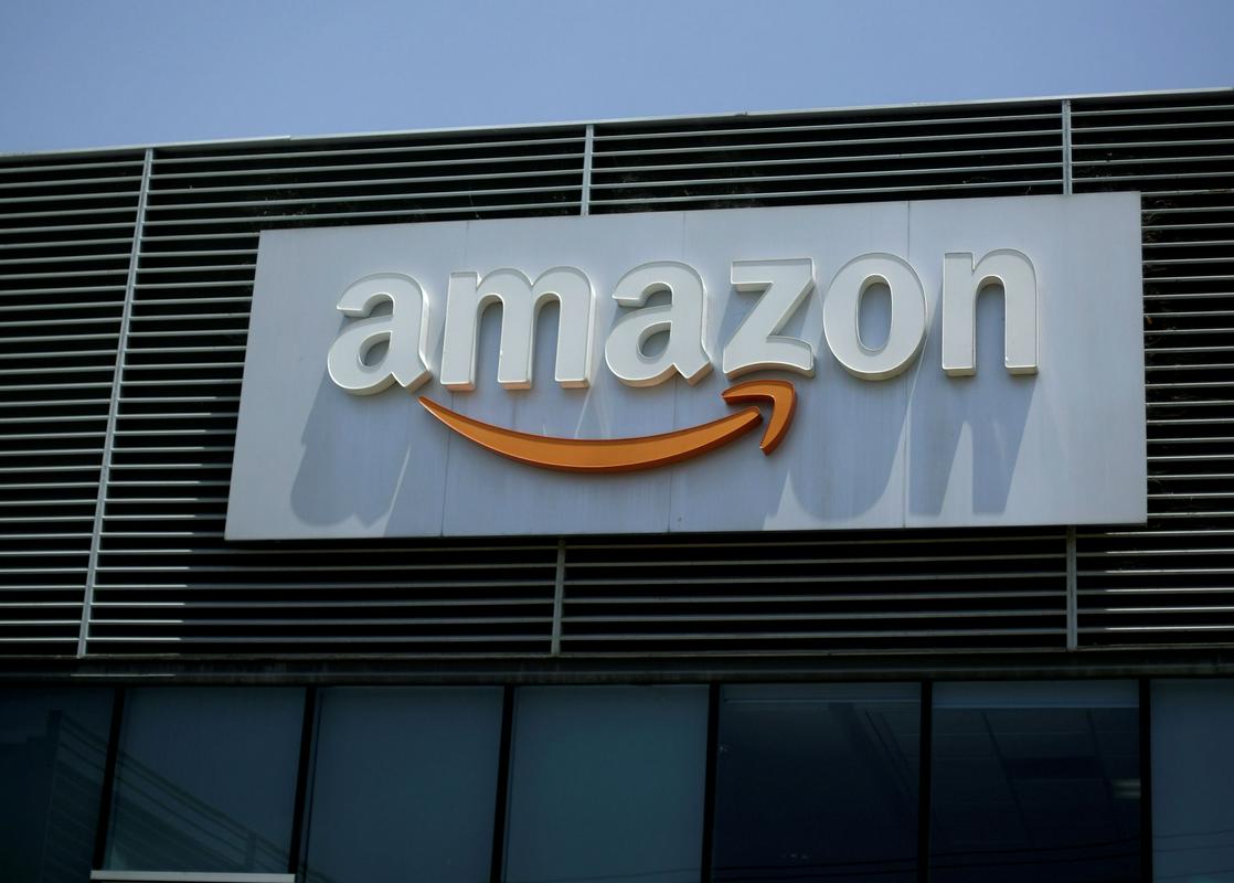 Kurz je poimensko izpostavil družbi Amazon in Facebook. Foto: Reuters