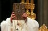 Papež Frančišek: Bog preizkuša naša okostenela stališča, ki nas hromijo