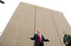 Trump bi mejo z Mehiko varoval z vojsko