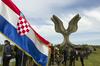 Srbski obrambni minister razburil Zagreb z najavo prihoda v Jasenovac