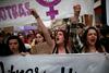 Španski protestniki zahtevajo pravično sojenje za posiljevalce iz Pamplone