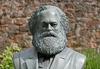 Zapuščina Karla Marxa skupaj s kitajskim kipom sproža polemike v rojstnem Trieru