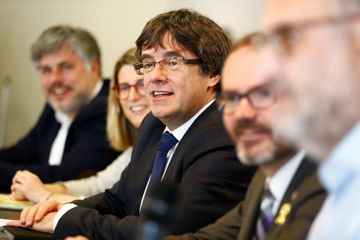 Puigdemont se je v Berlinu v soboto sešel s svojo stranko Junts per Catalunya. Foto: Reuters