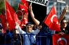V Turčiji 104 vojaške častnike obsodili na dosmrtni zapor