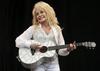 Netflix bo po pesmih zvezdnice kantrija Dolly Parton posnel serijo