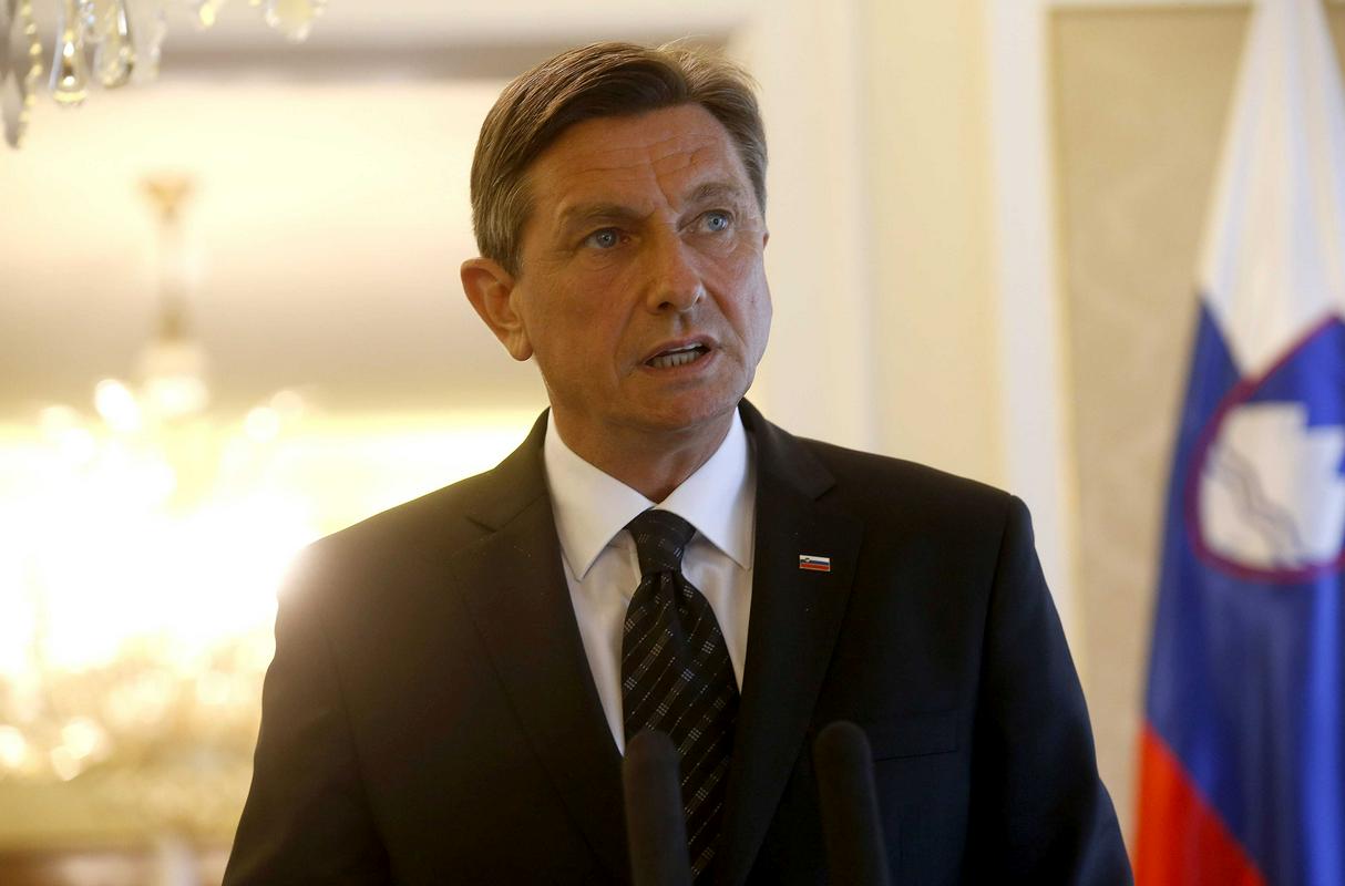 Borut Pahor je izrazil željo, da bi imel možnost na omenjeno funkcijo predlagati osebo, ki lahko s svojo moralno integriteto in strokovno avtoriteto uspešno vodi KPK. Foto: BoBo