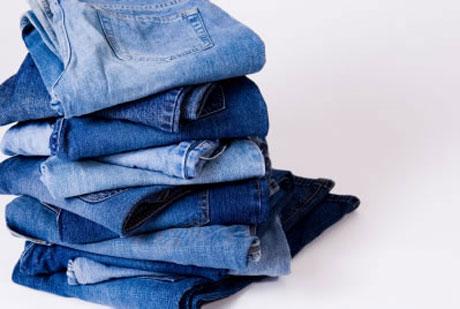 Linijo Blue Tab, v kateri kavbojke stanejo tudi 350 evrov, bodo razširili v več trgovin