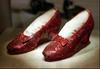 Konec trinajstletnega iskanja: FBI našel ikonične Dorothyjine čeveljce