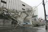 V najmočnejšem tajfunu na Japonskem v 25 letih najmanj šest mrtvih