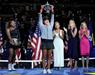 Osaka presenetljivo slavila v New Yorku - Serena izgubila živce