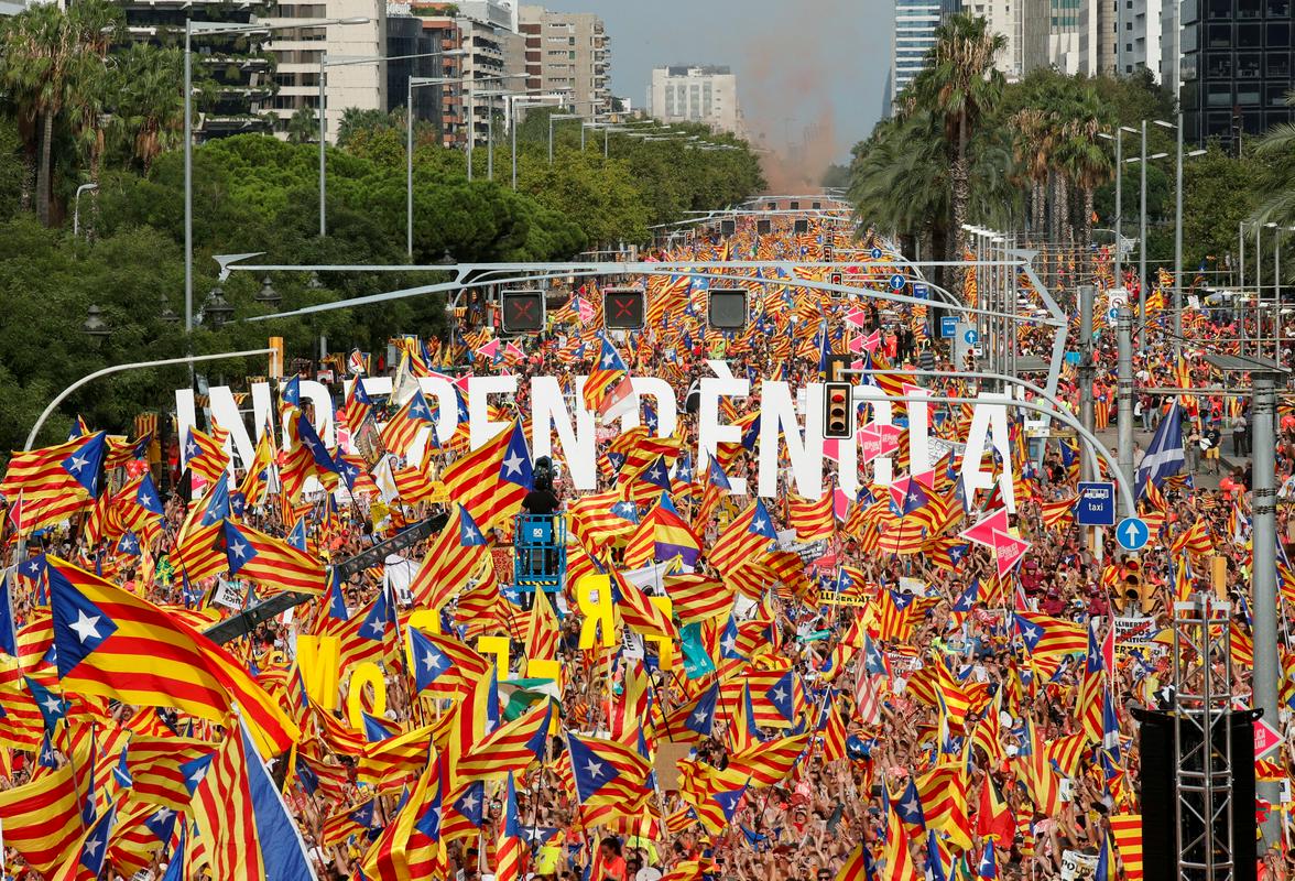 Na ulicah Barcelone pričakujejo več sto tisoč ljudi. Foto: Reuters
