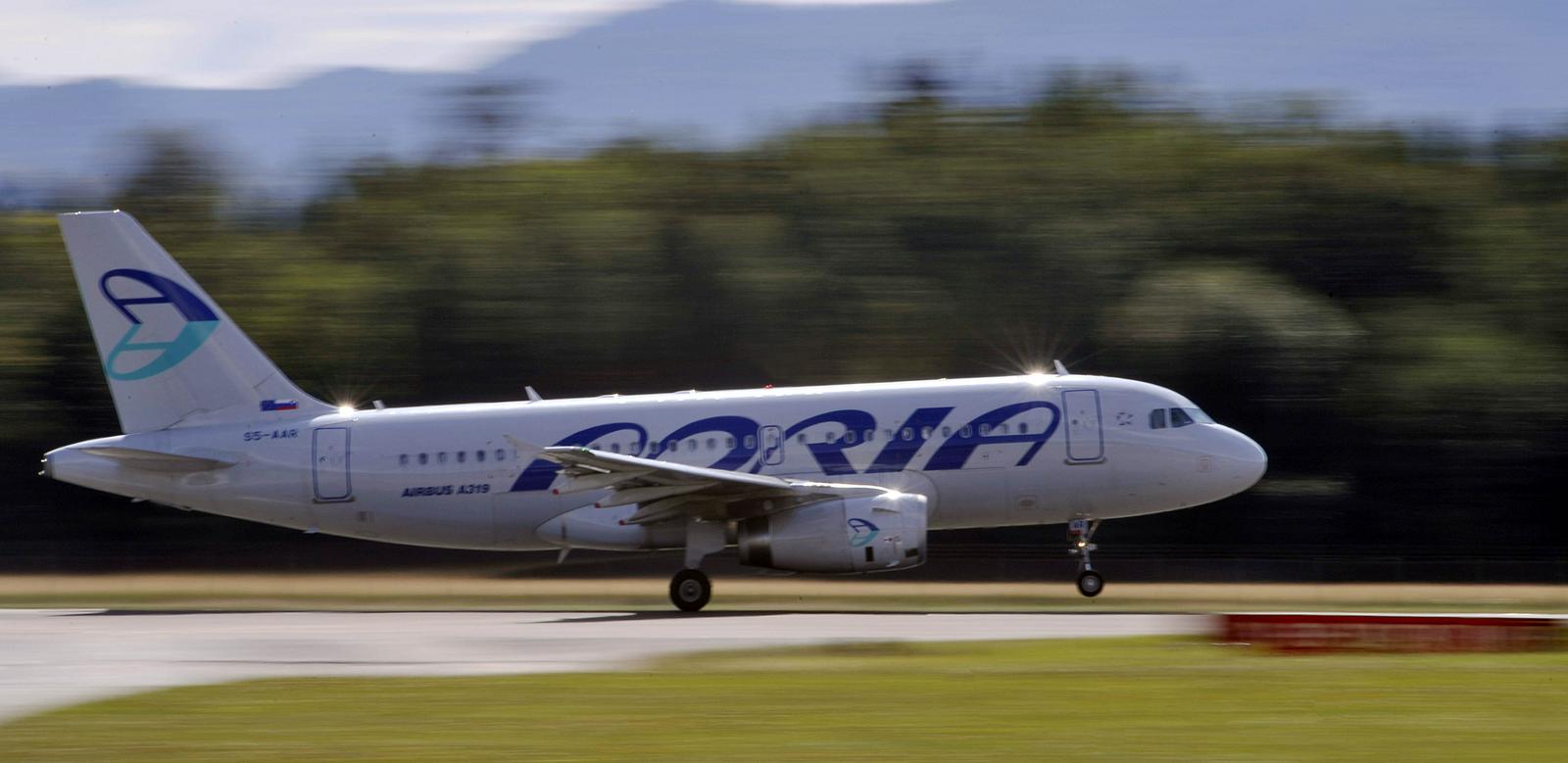 Adria Airways je letos prepeljala več potnikov kot lani. Foto: BoBo