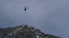 Helikopter pripeljal prenovljeni Aljažev stolp na vrh Triglava