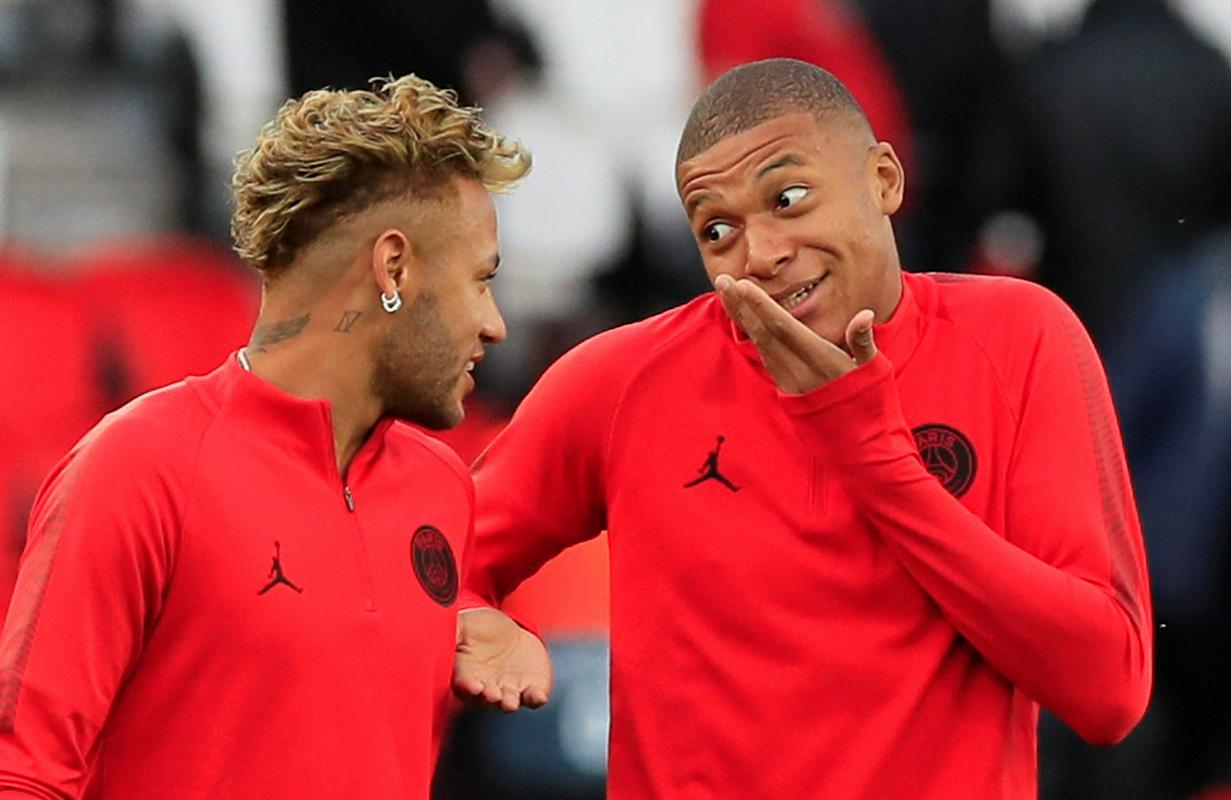 Neymar in Mbappe sta nared za najpomebnejšo tekmo v tej sezoni. Foto: Reuters 