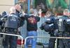 Nemčija: Na skrajnodesničarskem koncertu poškodovani policisti