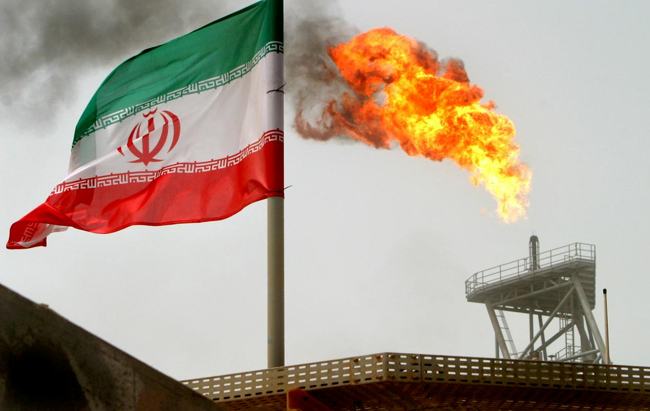 Pričakovati je, da sporazum vključuje kitajske investicije v iranski energetski in infrastrukturni sektor, poroča Reuters. Foto: Reuters
