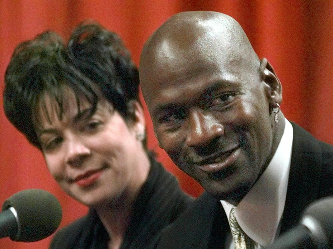 Košarkarski zvezdnik Michael Jordan se je leta 2006 po 17 letih zakona ločil od žene Juanite, ki je dobila 168 milijonov njegovega premoženja. Foto: AP