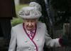 Kraljica na zahtevo Johnsona odobrila ustavitev britanskega parlamenta
