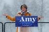 Demokratska senatorka Amy Klobuchar v predsedniški boj