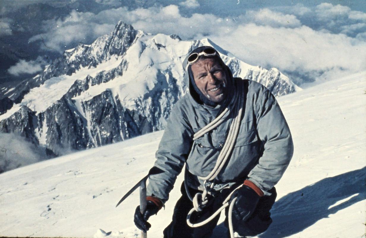 Na Mont Blancu, ki ga je obiskal večkrat, leta 1958. Foto: Osebni arhiv Rada Kočevarja