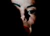 Film o zlorabah meče dolgo senco na zapuščino Michaela Jacksona