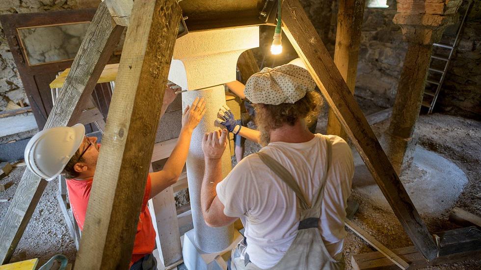 Kaj počne kamnosek?