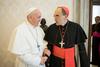 Papež ni sprejel odstopa kardinala Barbarina, obsojenega prikrivanja zlorab