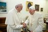 Nekdanji papež za zlorabe v Cerkvi krivi seksualno revolucijo