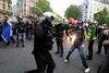 Francija: Oblasti preiskujejo ravnanje policije med protesti