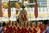 Tajski kralj - najbogatejši monarh, ki ga je prepovedano obrekovati in žaliti