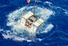 Marianski jarek: Na rekordnem spustu v globino oceana našli plastično vrečko