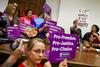 Misuri sledi Alabami pri omejevanju pravice do splava