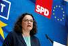 Nemčija: Odstop voditeljice SPD-ja, CDU poziva k stabilnosti koalicije