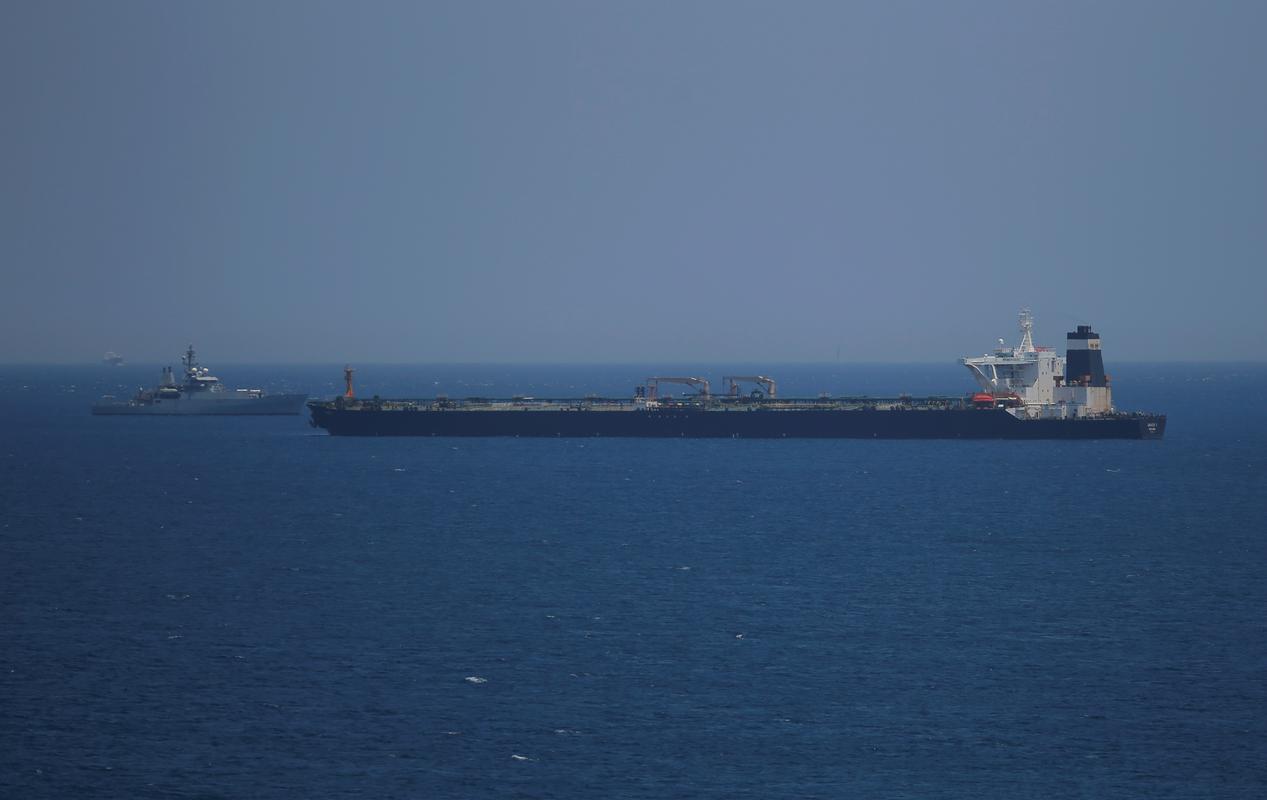 Po navedbah specializirane revije Lloyd's List je ladja plula pod panamsko zastavo. Foto: Reuters