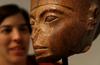 Tutankamonov kip kljub pritožbam Egipta prodan za milijone