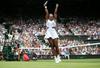 Halepova in Serena Williams v polfinalu, Konta izpadla