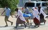 V napadu pred hotelom v Somaliji ubitih 17 ljudi