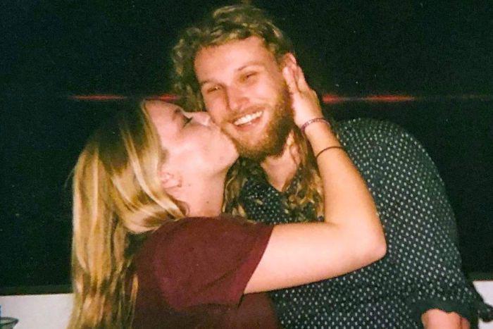 24-letna Američanka Chynna Deese in 23-letni Avstralec Lucas Fowler sta se zaljubila leta 2017 na Hrvaškem. Foto: Reuters