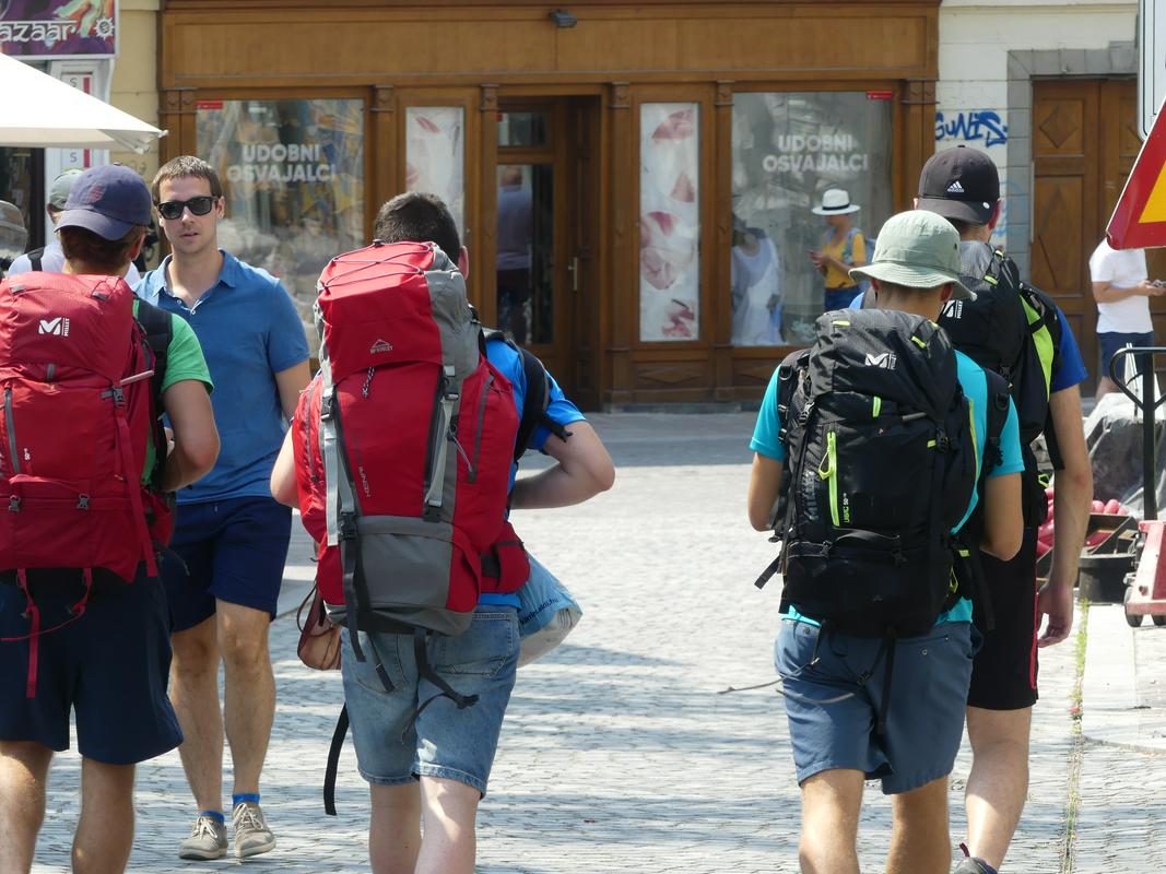 Slovenska turistična borza destinacije predstavlja organizatorjem potovanj pretežno iz tujine in turističnim agentom, ki jih nato predstavljajo naprej turistom. Foto: MMC RTV SLO/Miha Zavrtanik