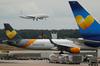 Nemčija po propadu Thomasa Cooka s posojilom rešuje letalsko podjetje Condor