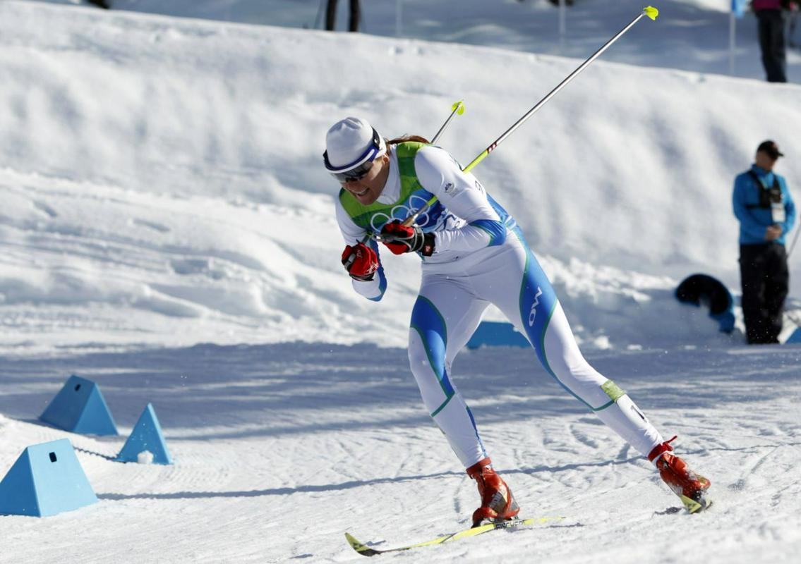 V kvalifikacijah olimpijskega šprinta je dosegla 19. čas, za najhitrejšo Marit Björgen je zaostala za 9,79 sekunde. Kaj lahko bi ostala brez preboja med 30 najhitrejših, ki so tekle v bojih na izpadanje (31. Estonka Kaija Udras je zaostala za točno 13 sekund). Foto: Reuters